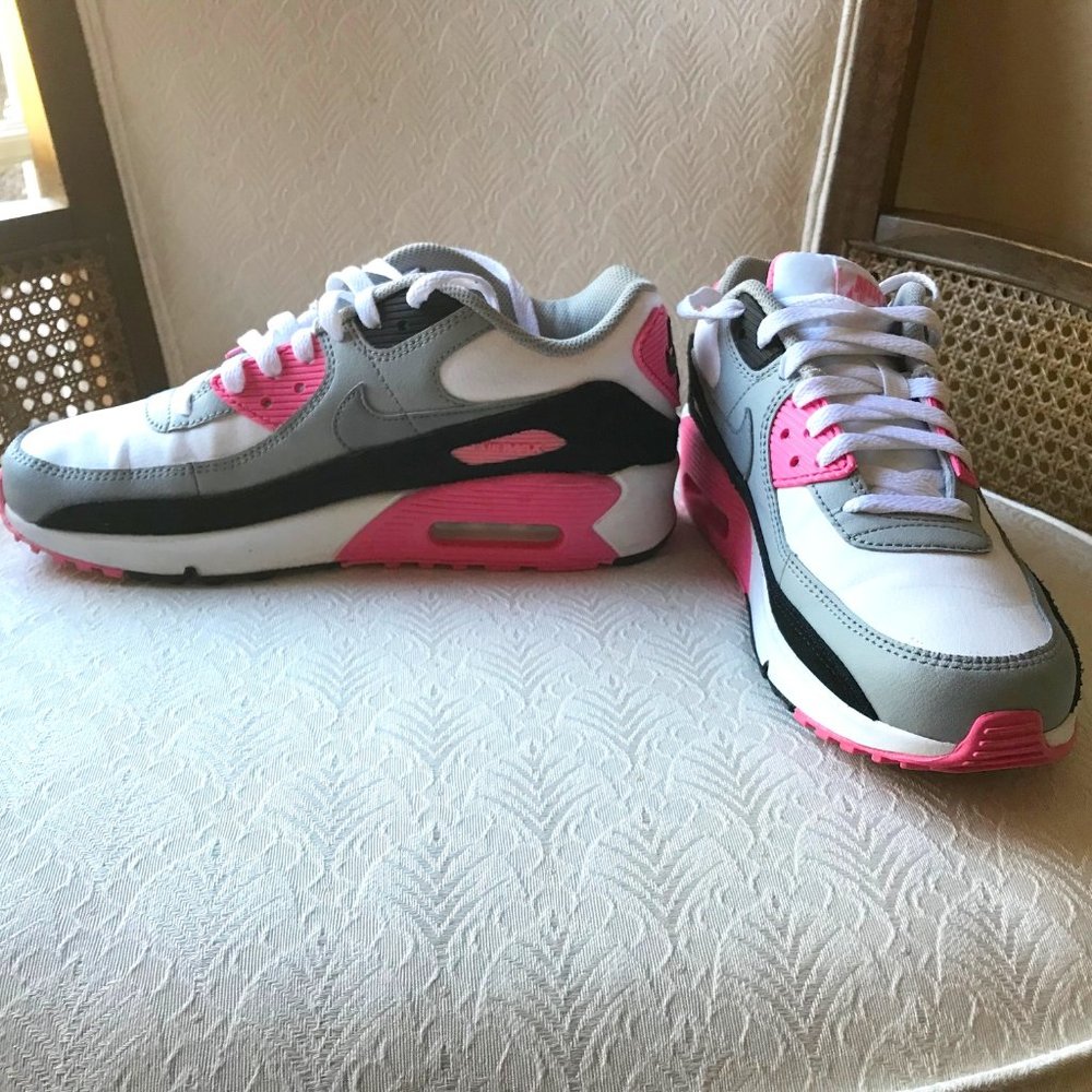 Nike Air Max Pink, white, black